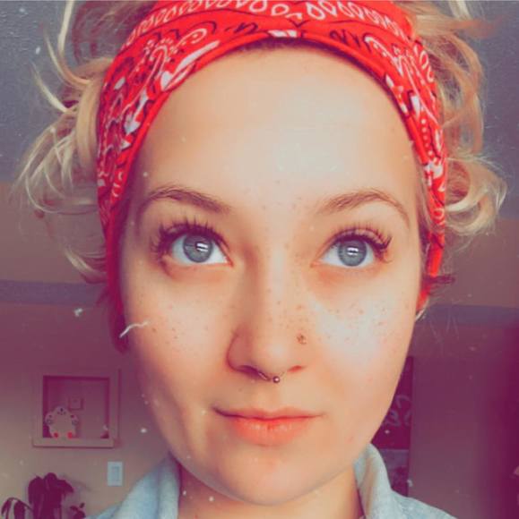 Meet the Posher Other - Meet your Posher, Mallory